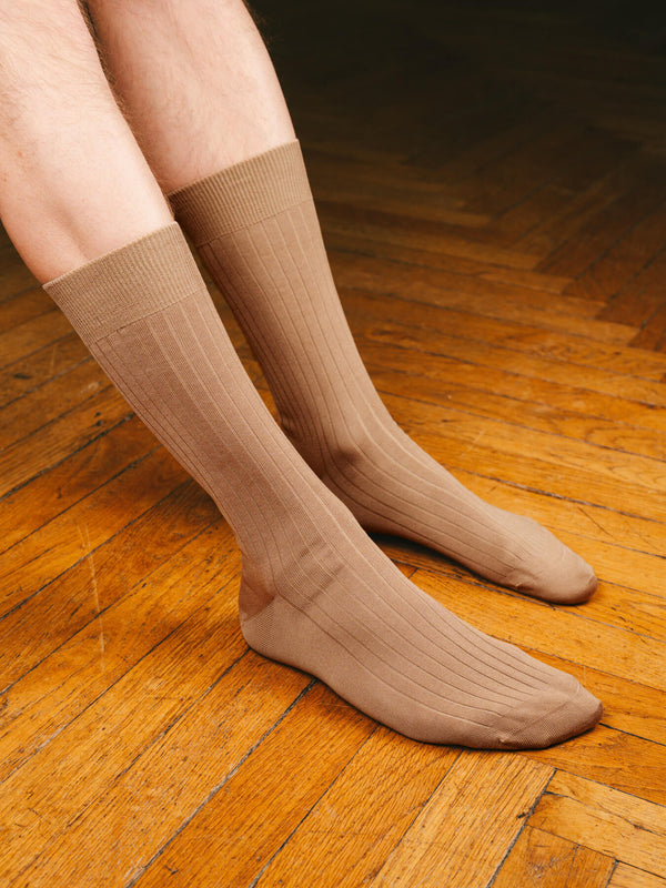 Pétrone chaussettes côtelées mi-mollet en fil d'Ecosse italien taupe hommes
