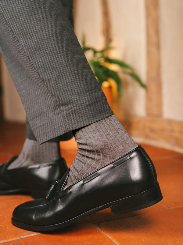 Pétrone chaussettes côtelées mi-mollet en fil d'Ecosse italien gris hommes