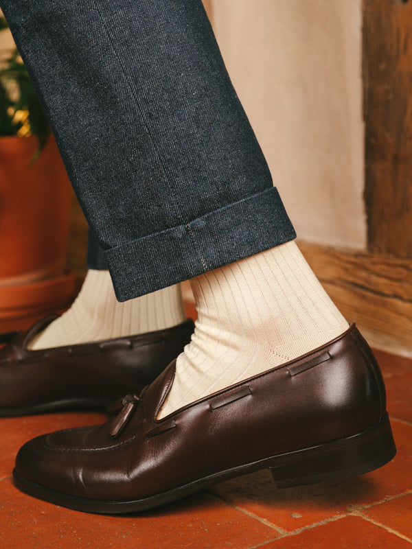 Pétrone chaussettes côtelées mi-mollet en fil d'Ecosse italien ivoire hommes
