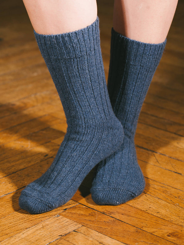 Pétrone chaussettes chaudes côtelées laine mérinos bleu jeans femme