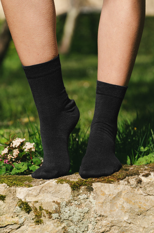 Chaussettes lin noir femme made in Portugal