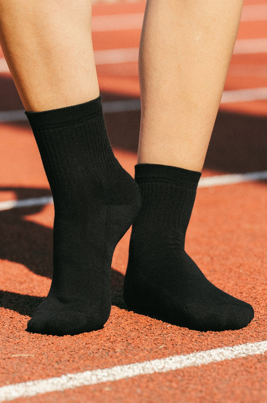 Pétrone chaussettes de tennis coton bio ecocoll noir femme