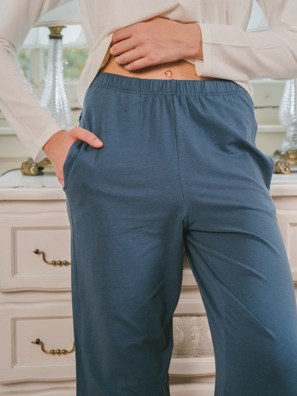 Ensemble de pyjama coton biologique tencel lyocell bleu marine femme