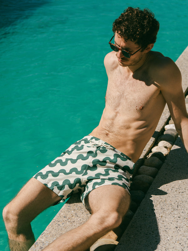 Pétrone short bain polyester recyclé vagues vertes homme