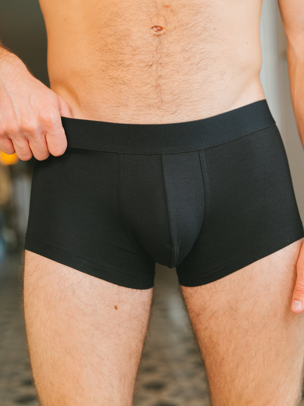 Pétrone shorty coton bio tencel noir homme
