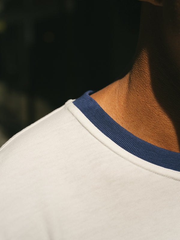 Pétrone T-shirt homme varsity contrasté blanc crème bleu marine coton biologique Tencel Lyocell